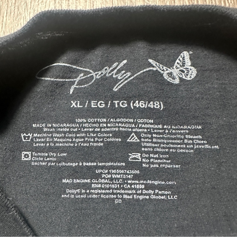 Dolly Parton Graphic Black and White Relaxed Tee - Picture 2 of 5